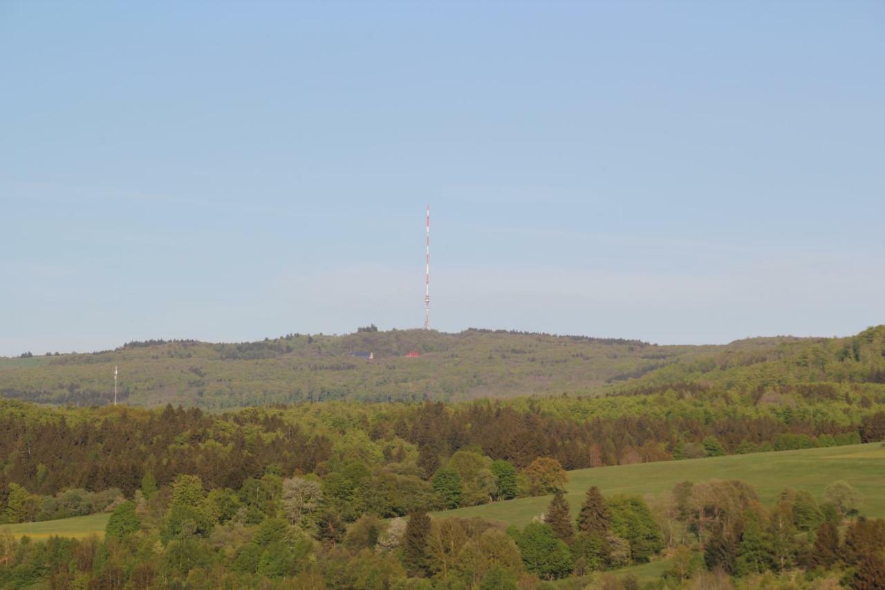 Ferienwohnung Abersfelder Mit Balkon Wildflecken Exteriör bild
