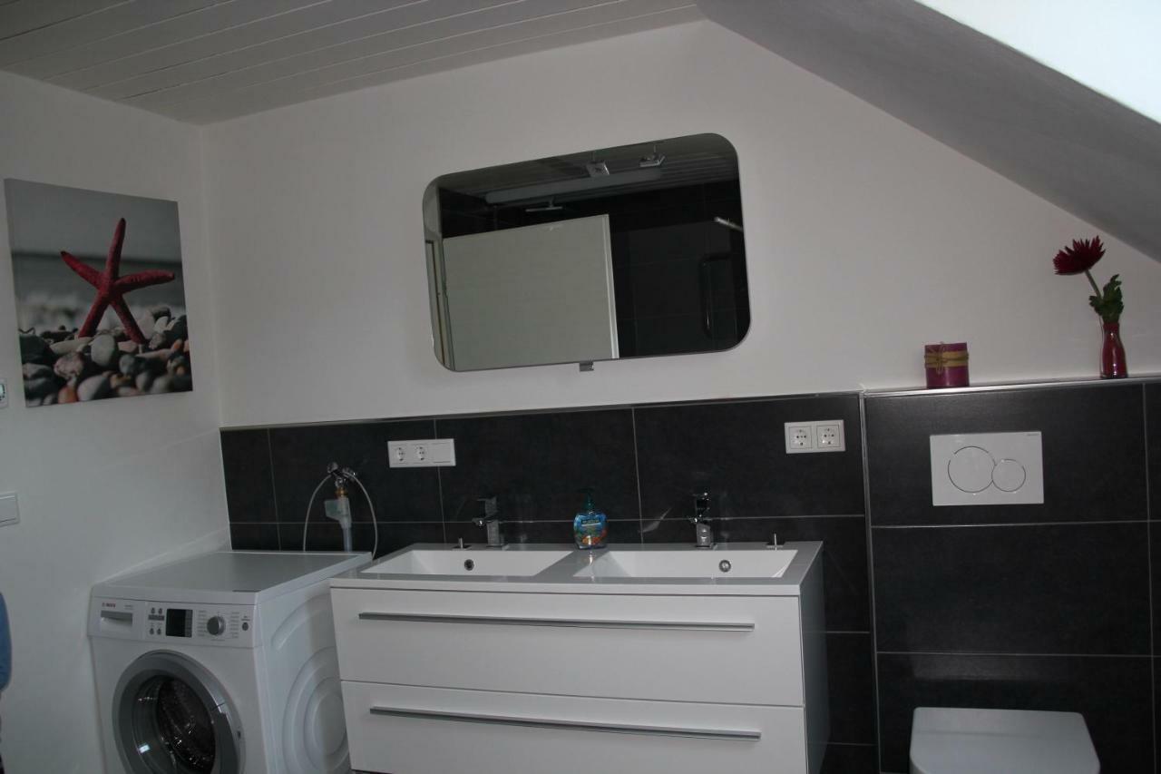 Ferienwohnung Abersfelder Mit Balkon Wildflecken Exteriör bild