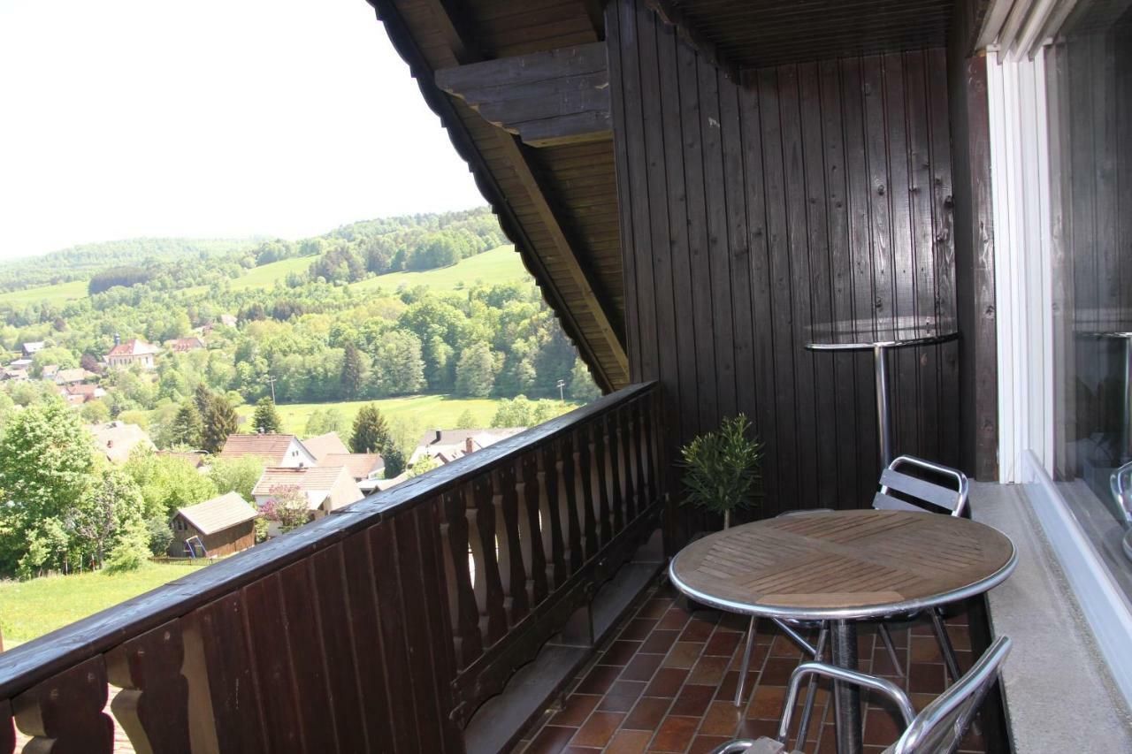 Ferienwohnung Abersfelder Mit Balkon Wildflecken Exteriör bild