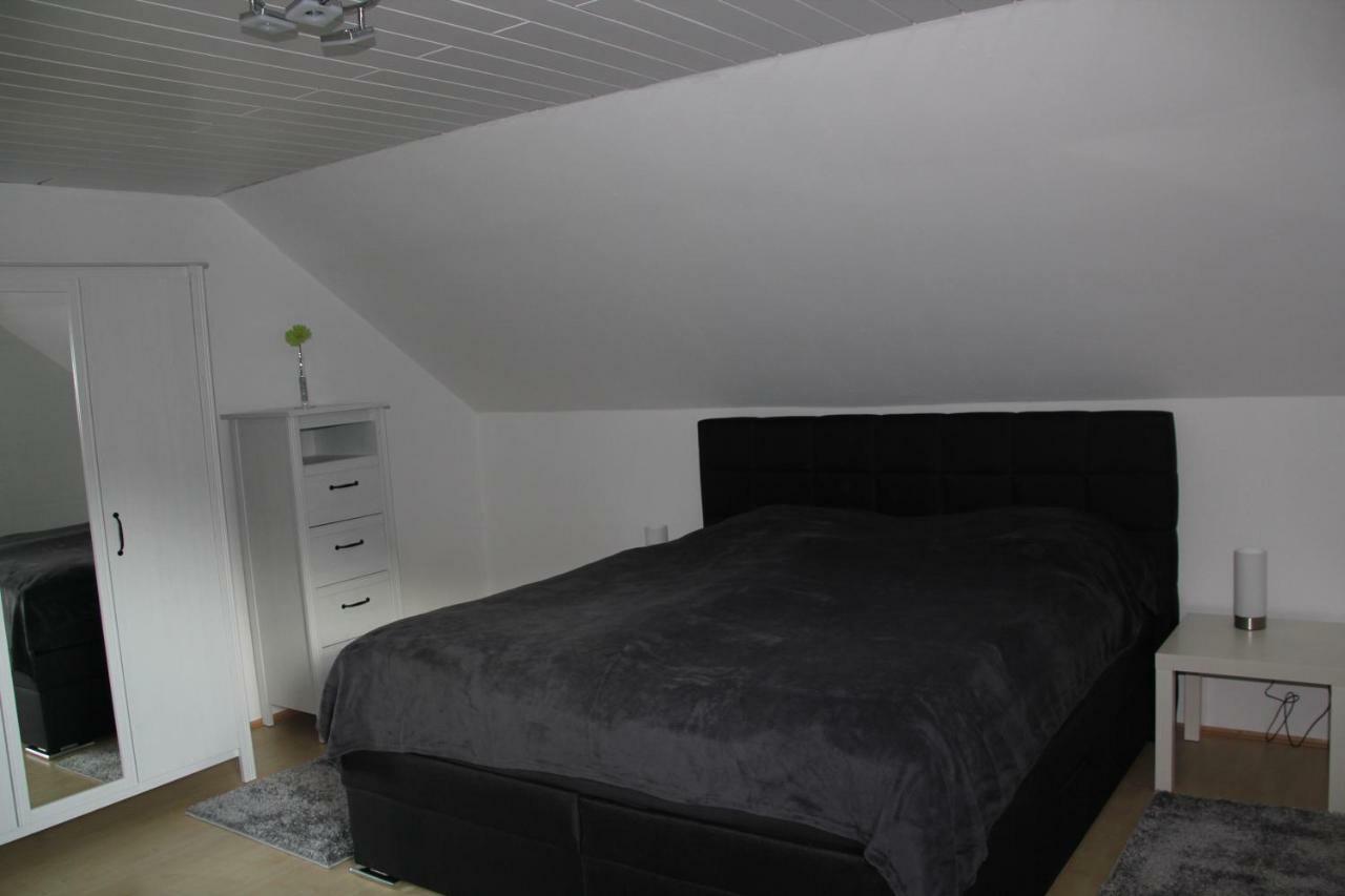 Ferienwohnung Abersfelder Mit Balkon Wildflecken Exteriör bild